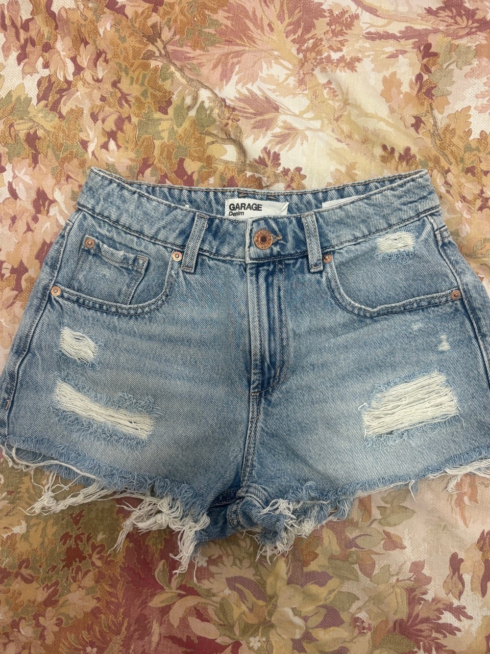 Garage festival shorts